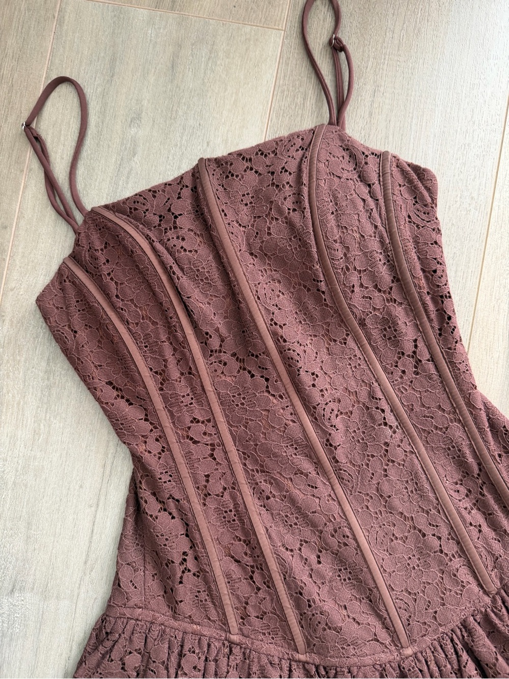 Brown Lace Ruffle Mini Dress - Picture 4 of 9